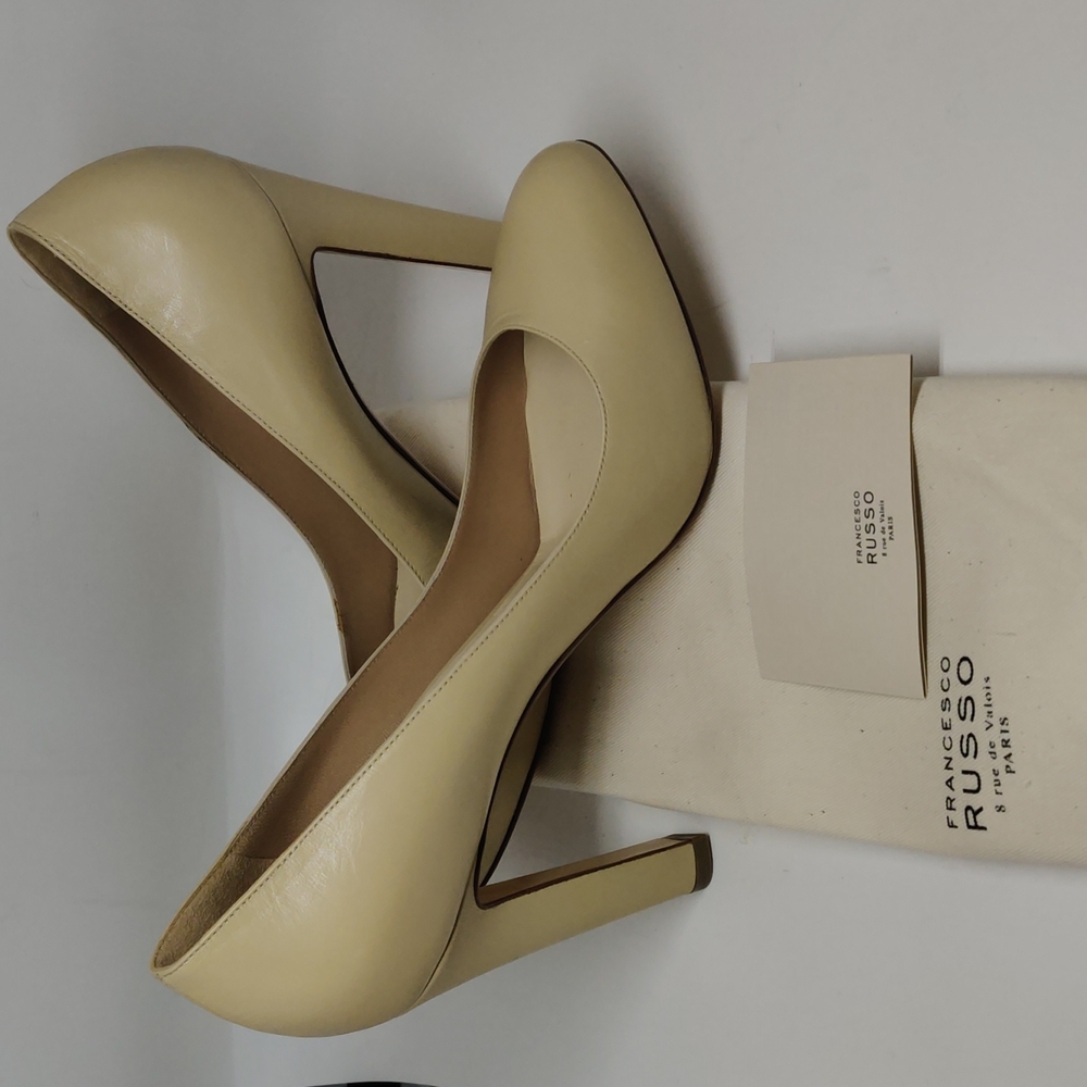 Francesco Russo Round Toe Butter 4.25" High Heel Sz 6 US / 39 IT - Picture 7 of 8